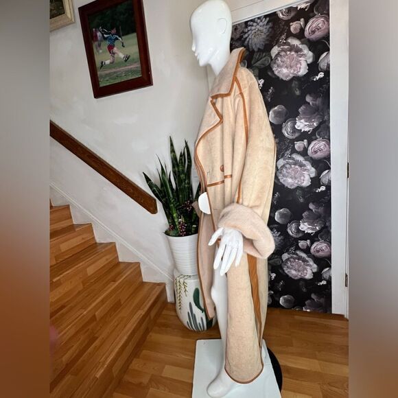 MAREI 1998
Sweet Pea Sand Reversible Bonded Faux Suede & Faux Fur Coat - Picture 9 of 14